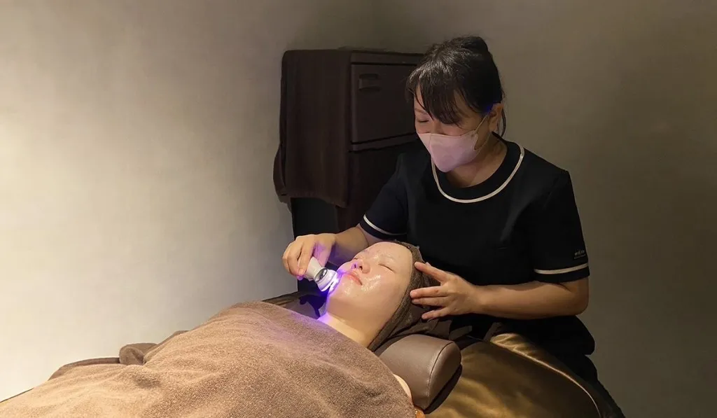 CALME BOITE Tierna — リンパマッサージ