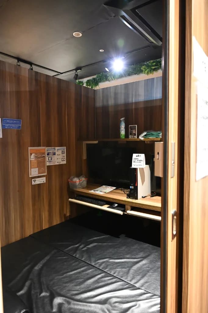 米子マンガミュージアム × 自遊空間 — 個室ブース